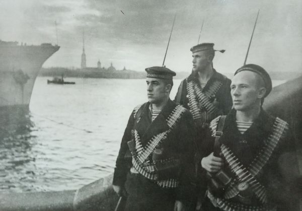 ��������.  ����� ���� �� ����. 1942 �.